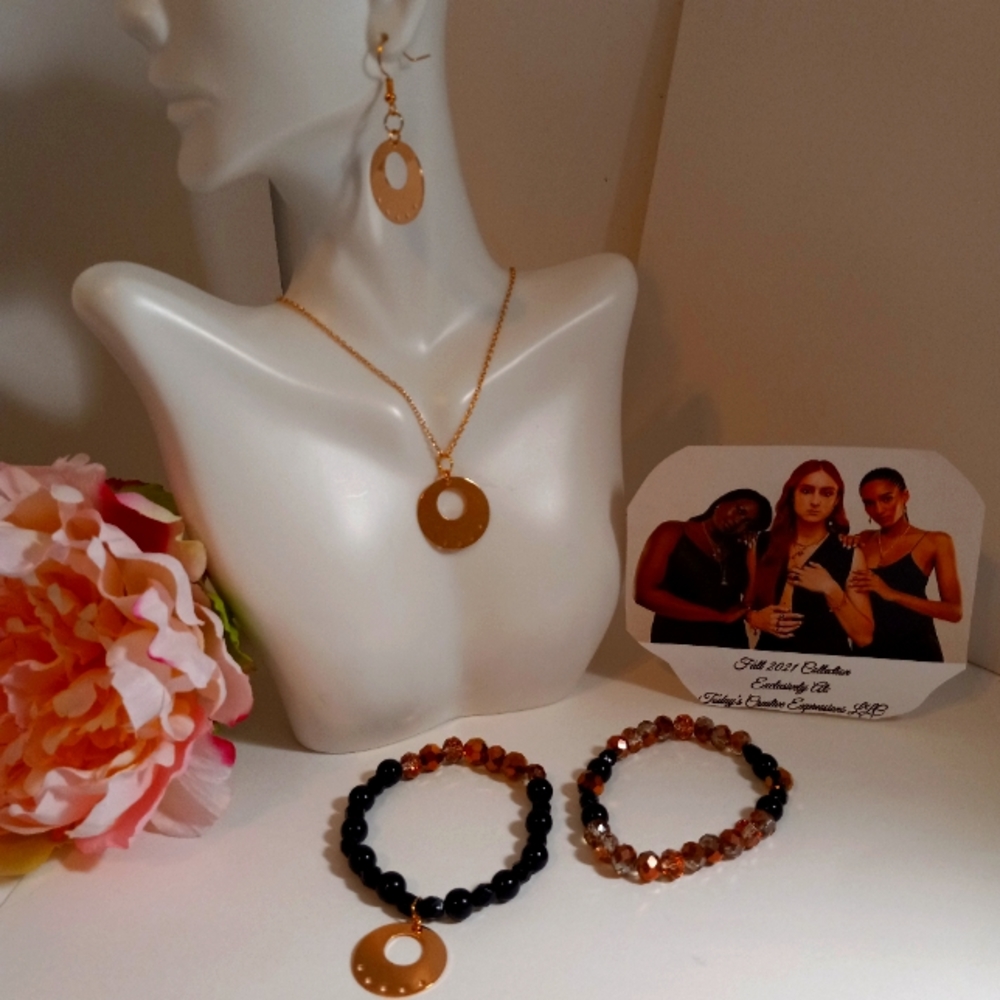 The Fall In Gold Circles Jewelry Set!